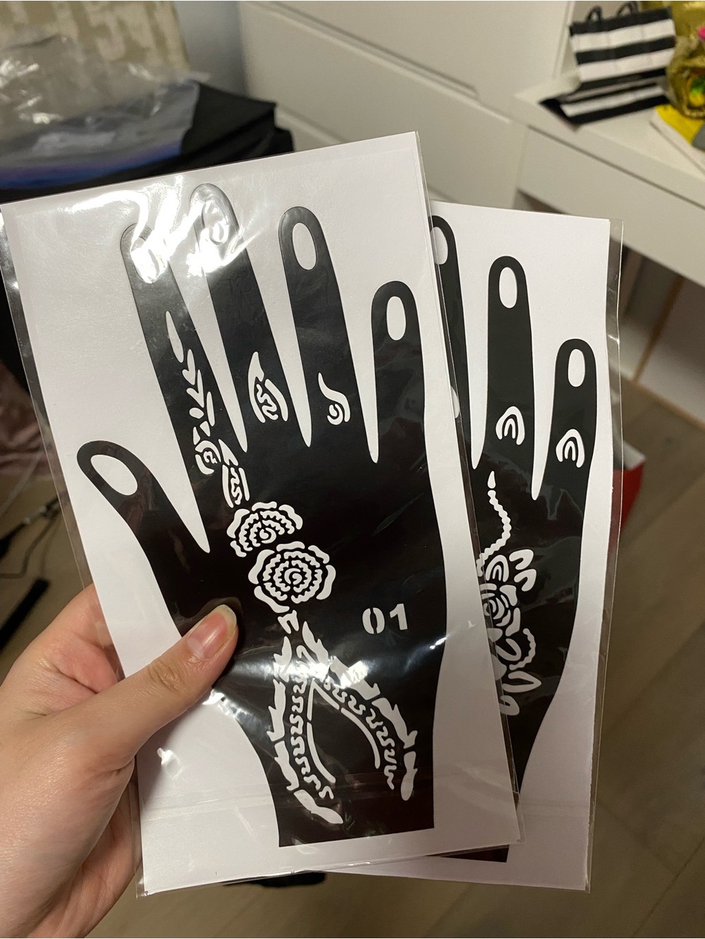 Reusable Henna Hand Stencil - Black Floral Design
